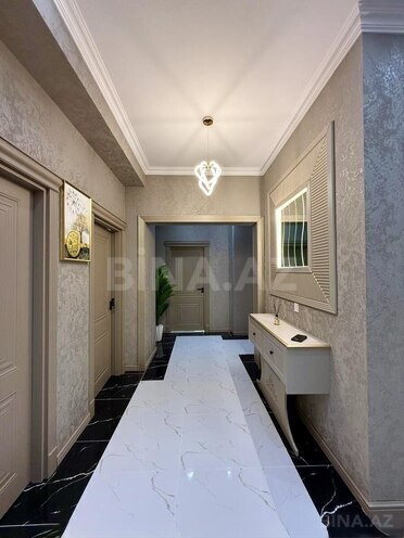 Продаётся 3-комн. новостройка 130 м², м. Кара Караев, photo 8 from 19