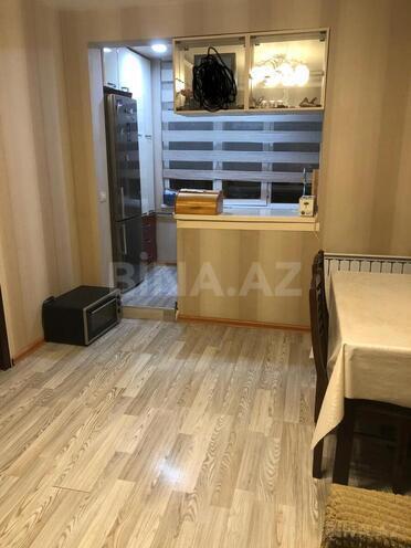 Продаётся 3-комн. вторичка 55 м², м. Мемар Аджеми, photo 1 from 8