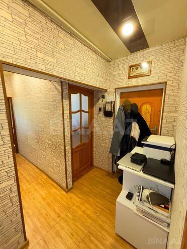 Satılır 2 otaqlı köhnə tikili 70 m², photo 17 from 24