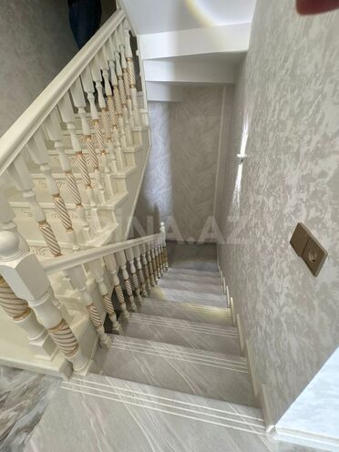 Satılır 7 otaqlı həyət evi/bağ evi 342 m², Qaraçuxur q., photo 14 from 16