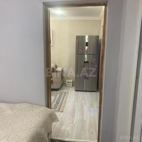 Продаётся 4-комн. вторичка 100 м², Хатаинский р., photo 15 from 19