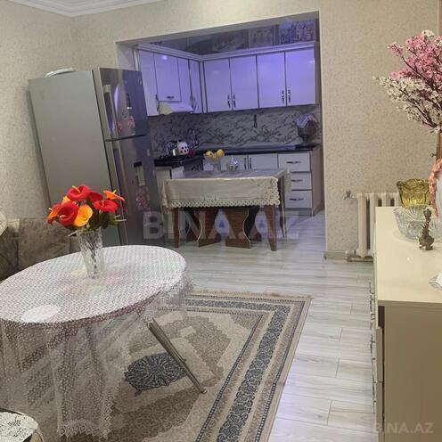 Продаётся 4-комн. вторичка 100 м², Хатаинский р., photo 10 from 19