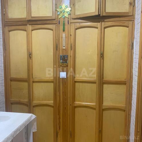 Продаётся 4-комн. вторичка 100 м², Хатаинский р., photo 12 from 19