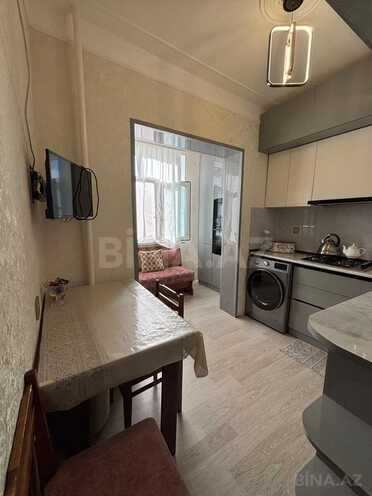 Satılır 2 otaqlı köhnə tikili 65 m², Xalqlar Dostluğu m., photo 8 from 10