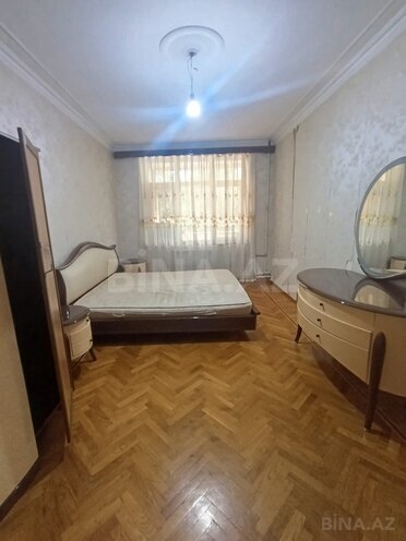 Satılır 3 otaqlı köhnə tikili 85 m², Azadlıq Prospekti m., photo 5 from 13