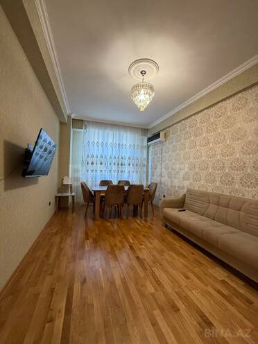 İcarəyə verilir 2 otaqlı yeni tikili 65 m², photo 1 from 12