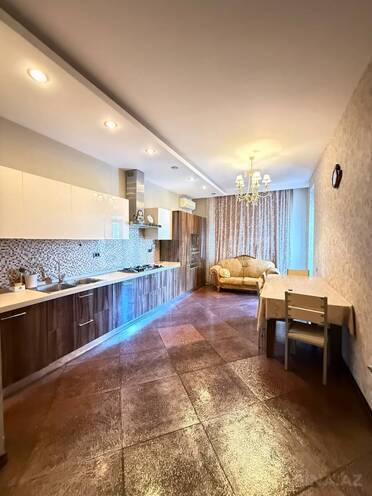 Продаётся 3-комн. новостройка 140 м², м. 28 мая, photo 12 from 16