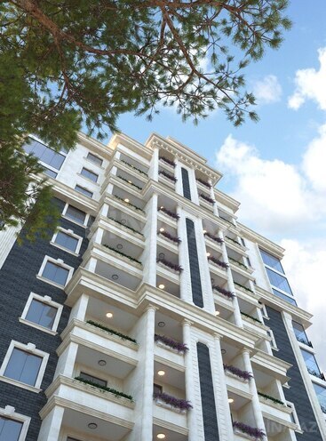 Satılır 3 otaqlı yeni tikili 144 m², 7-ci mikrorayon q., photo 1 from 12