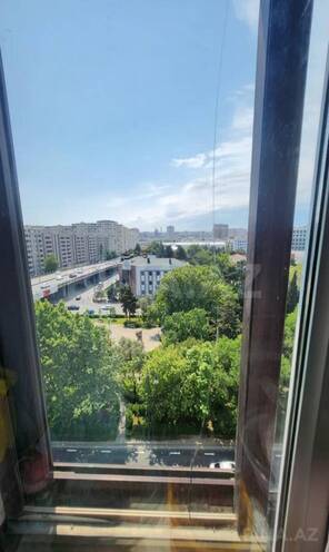 Satılır 3 otaqlı köhnə tikili 75 m², Nəsimi r., photo 3 from 17
