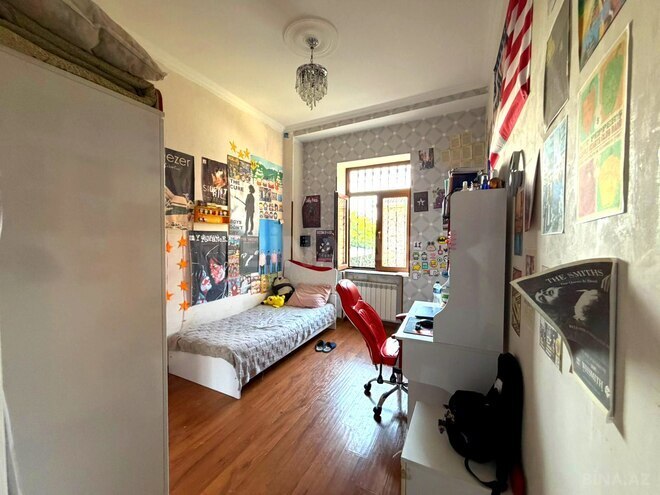 Satılır 6 otaqlı həyət evi/bağ evi 250 m², Qara Qarayev m., photo 20 from 32