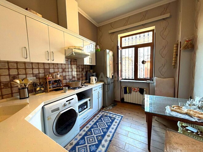 Satılır 6 otaqlı həyət evi/bağ evi 250 m², Qara Qarayev m., photo 21 from 32