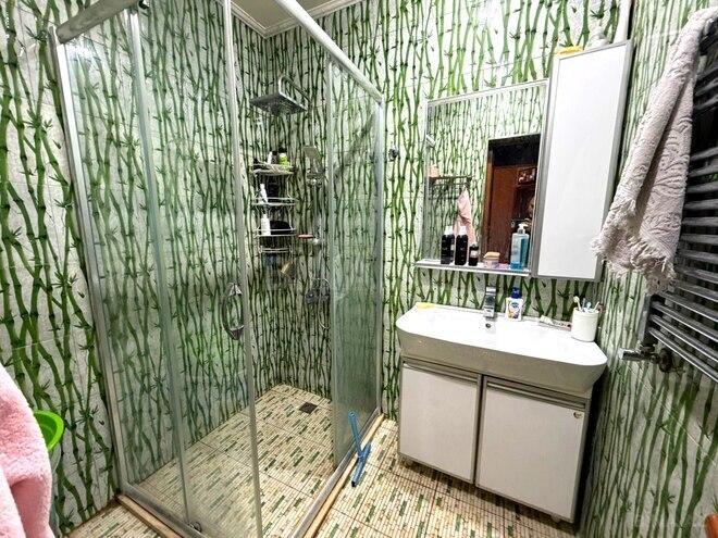 Satılır 6 otaqlı həyət evi/bağ evi 250 m², Qara Qarayev m., photo 31 from 32