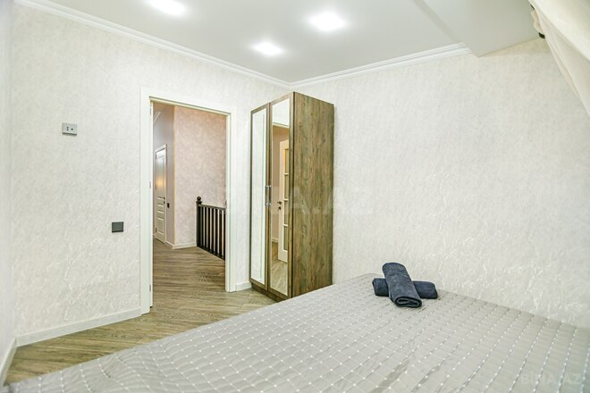 İcarəyə verilir 5 otaqlı köhnə tikili 250 m², Bayıl q., photo 26 from 32
