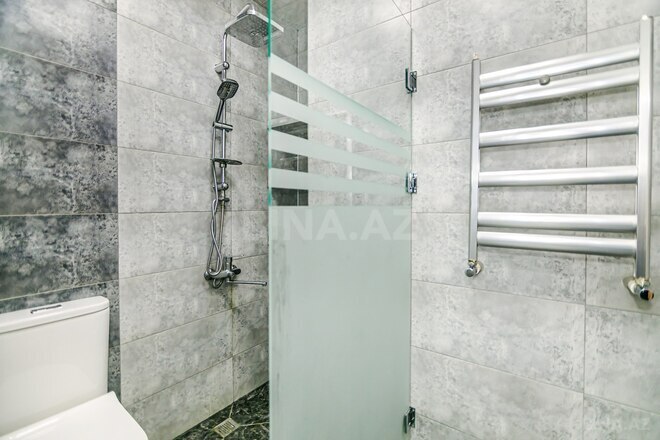 İcarəyə verilir 5 otaqlı köhnə tikili 250 m², Bayıl q., photo 29 from 32
