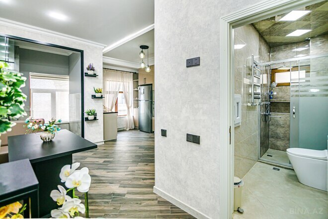 İcarəyə verilir 5 otaqlı köhnə tikili 250 m², Bayıl q., photo 5 from 32