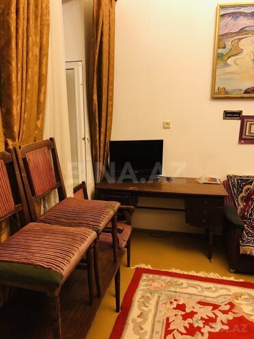 İcarəyə verilir 2 otaqlı köhnə tikili 90 m², İçəri Şəhər m., photo 6 from 19