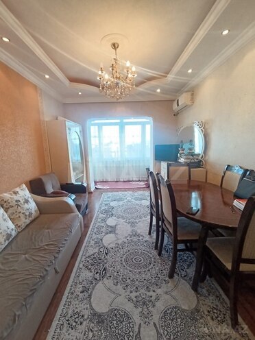 Satılır 2 otaqlı köhnə tikili 65 m², Azadlıq Prospekti m., photo 1 from 11