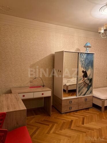 İcarəyə verilir 4 otaqlı köhnə tikili 110 m², 8-ci mikrorayon q., photo 11 from 26