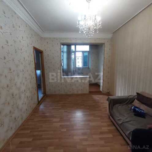 Сдаётся 2-комн. вторичка 55 м², м. 20 января, photo 1 from 9