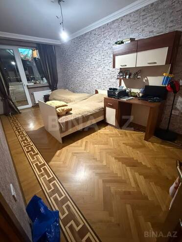 Satılır 4 otaqlı köhnə tikili 121 m², Bayıl q., photo 8 from 12
