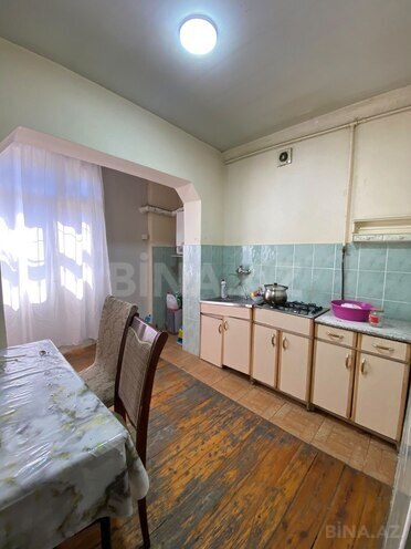 Satılır 4 otaqlı köhnə tikili 100 m², Yeni Günəşli q., photo 4 from 20
