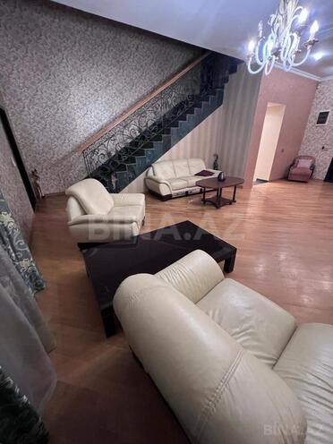 İcarəyə verilir 9 otaqlı həyət evi/bağ evi 800 m², Novxanı q., photo 11 from 25