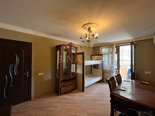 Satılır 2 otaqlı köhnə tikili 55 m², İnşaatçılar m., photo 3 from 13