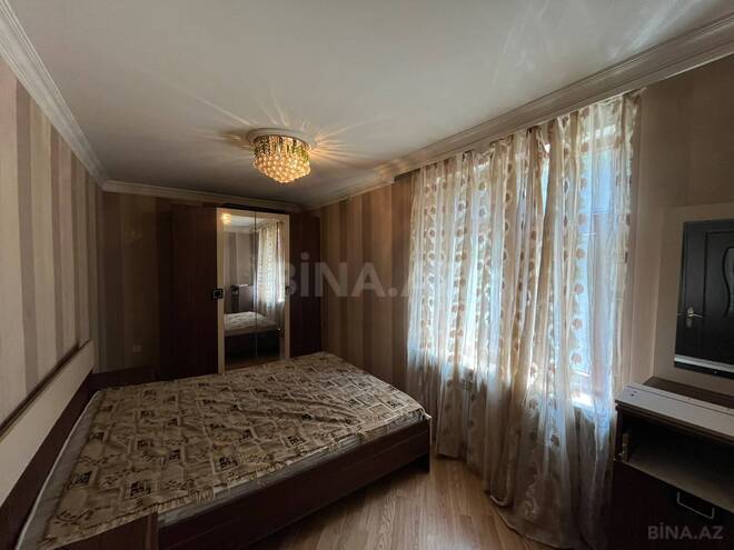 Satılır 2 otaqlı köhnə tikili 55 m², İnşaatçılar m., photo 4 from 13