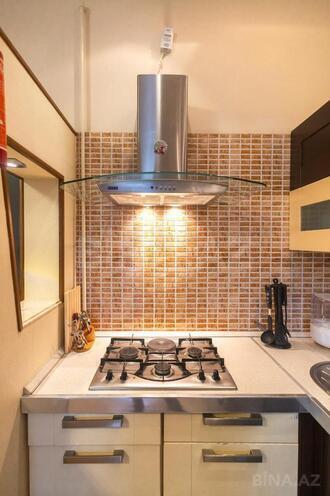 İcarəyə verilir 2 otaqlı köhnə tikili 70 m², Sahil m., photo 16 from 20
