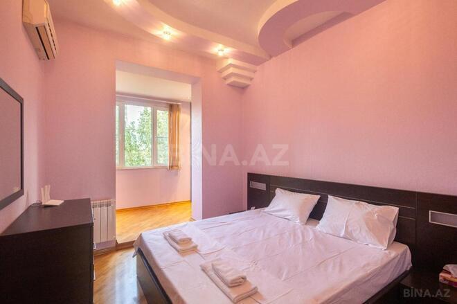 İcarəyə verilir 2 otaqlı köhnə tikili 70 m², Sahil m., photo 9 from 20