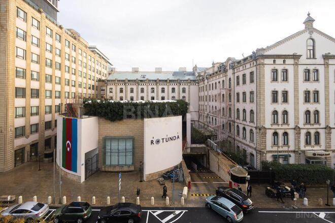 İcarəyə verilir 2 otaqlı köhnə tikili 70 m², Sahil m., photo 13 from 20