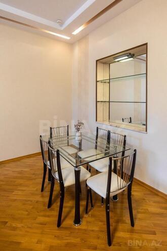 İcarəyə verilir 2 otaqlı köhnə tikili 70 m², Sahil m., photo 15 from 20