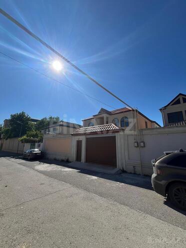 Satılır 6 otaqlı həyət evi/bağ evi 250 m², Bakıxanov q., photo 1 from 31