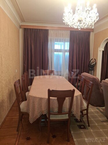 Satılır 5 otaqlı köhnə tikili 144 m², Xalqlar Dostluğu m., photo 12 from 21