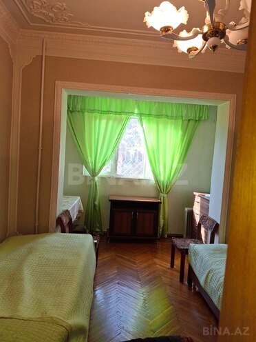 Satılır 5 otaqlı köhnə tikili 144 m², Xalqlar Dostluğu m., photo 10 from 21