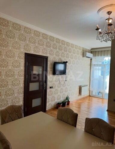İcarəyə verilir 2 otaqlı yeni tikili 65 m², photo 3 from 9