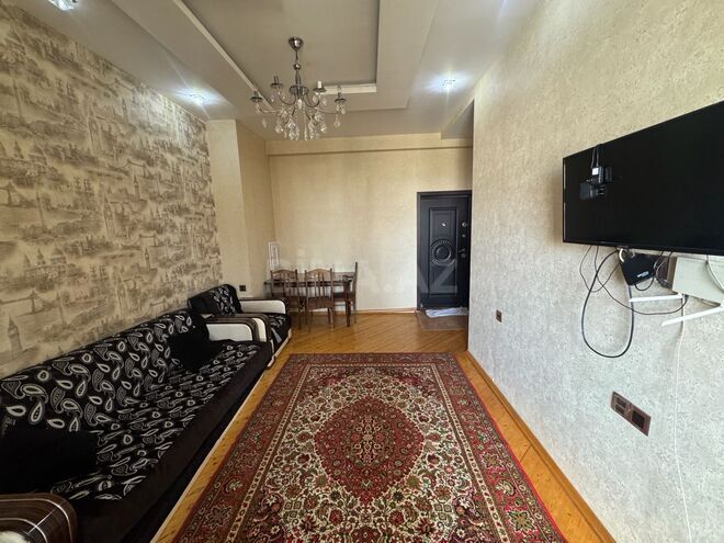 Сдаётся 2-комн. новостройка 70 м², пос. Бадамдар, photo 1 from 17