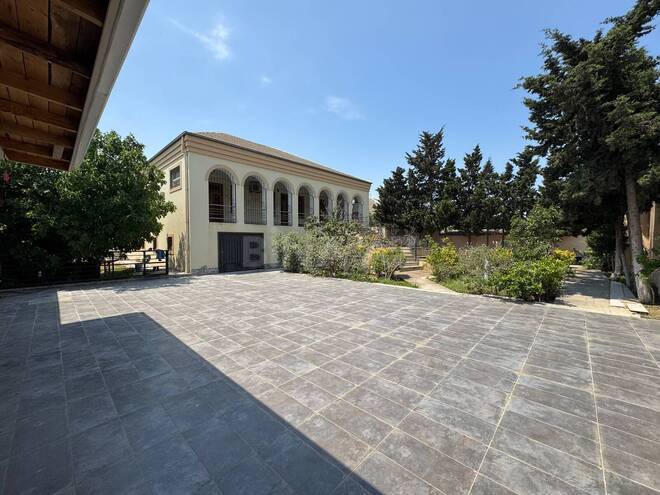 Satılır 5 otaqlı həyət evi/bağ evi 320 m², Şüvəlan q., photo 1 from 20