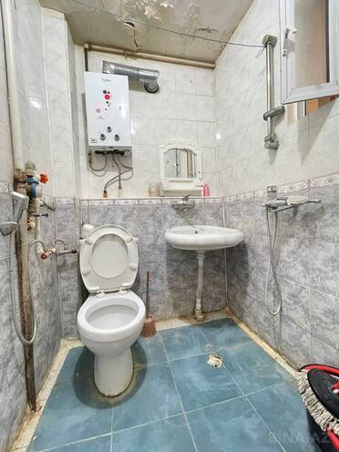 Satılır 1 otaqlı köhnə tikili 35 m², İnşaatçılar m., photo 12 from 13