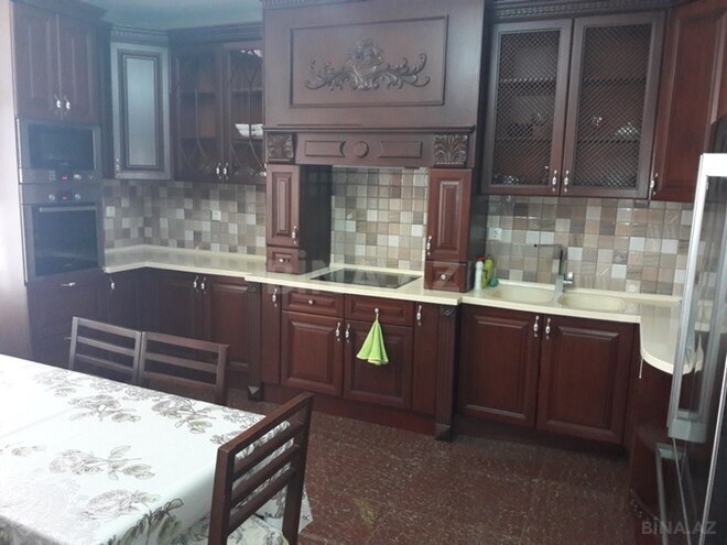 İcarəyə verilir 5 otaqlı yeni tikili 228 m², 28 May m., photo 5 from 18