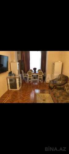 Satılır 3 otaqlı köhnə tikili 90 m², Nəsimi r., photo 1 from 25