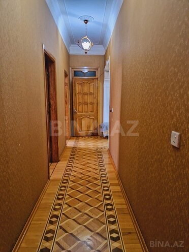 Satılır 8 otaqlı köhnə tikili 280 m², 28 May m., photo 9 from 28