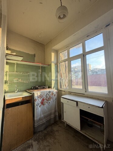 Satılır 2 otaqlı köhnə tikili 60 m², Yasamal r., photo 7 from 11