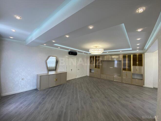 Продаётся 4-комн. новостройка 181 м², м. Кара Караев, photo 9 from 18