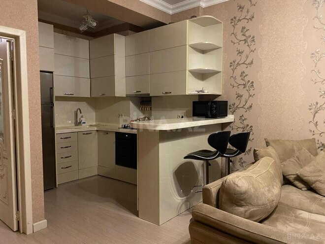 İcarəyə verilir 2 otaqlı yeni tikili 70 m², Qara Qarayev m., photo 4 from 7