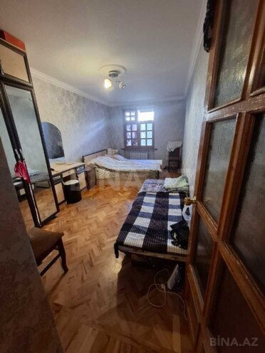 Satılır 3 otaqlı köhnə tikili 70 m², Nəriman Nərimanov m., photo 3 from 11