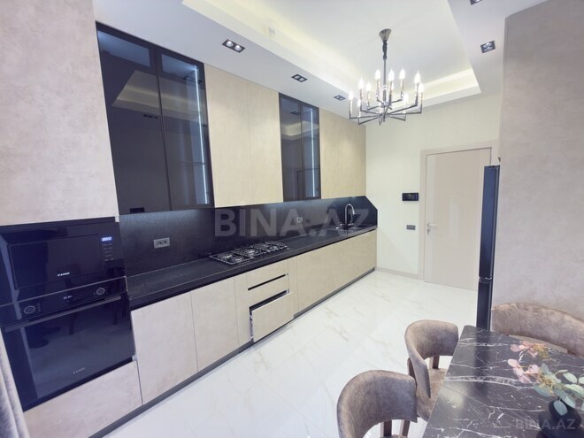 İcarəyə verilir 3 otaqlı yeni tikili 130 m², 28 May m., photo 18 from 26