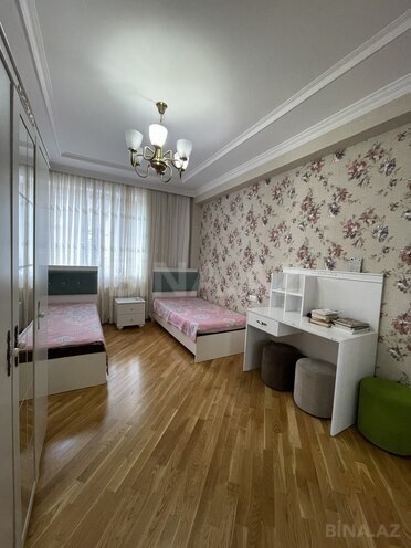 İcarəyə verilir 4 otaqlı yeni tikili 200 m², 28 May m., photo 7 from 24