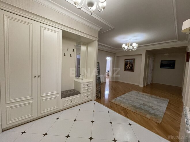 İcarəyə verilir 4 otaqlı yeni tikili 200 m², 28 May m., photo 20 from 24