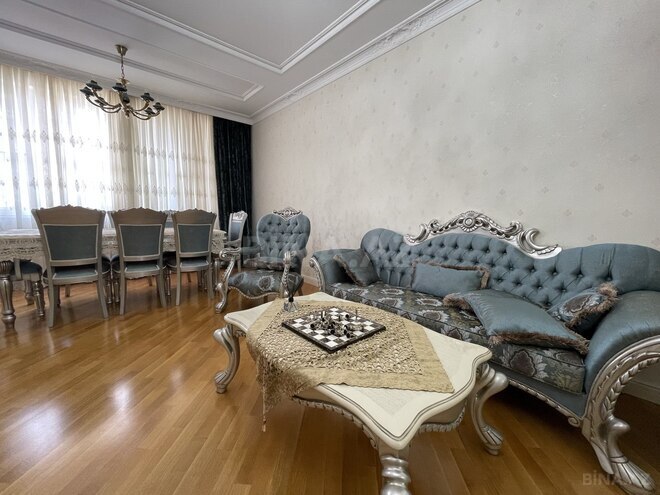 İcarəyə verilir 4 otaqlı yeni tikili 200 m², 28 May m., photo 3 from 24
